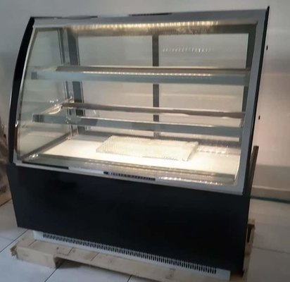 Air Cooled Commercial Cake Display Cabinet 2 To 8 Degree