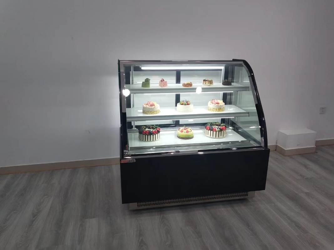 Air Cooled Commercial Cake Display Cabinet 2 To 8 Degree